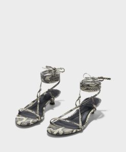 Infinistitch.shop5ffe60ac32 1